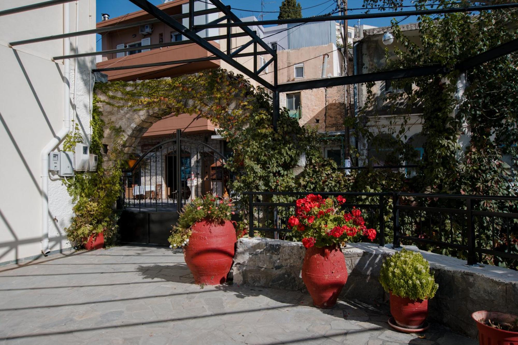 Prasini Folia - Apartment Ida Анойя Екстер'єр фото
